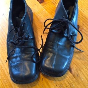 Vintage Black Leather Chimney Sweep Shoes, 9